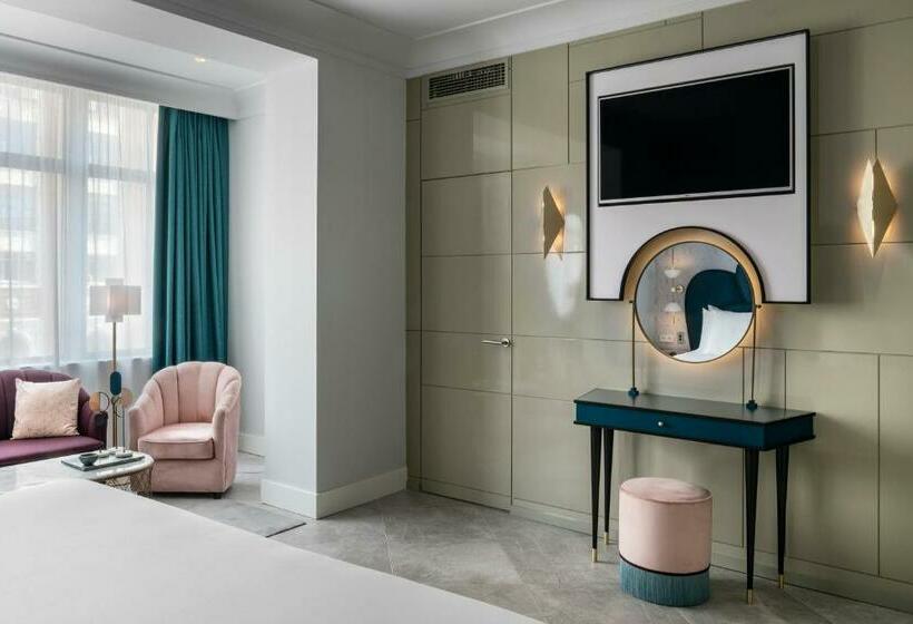 اتاق پرمیوم, Vincci Capitol