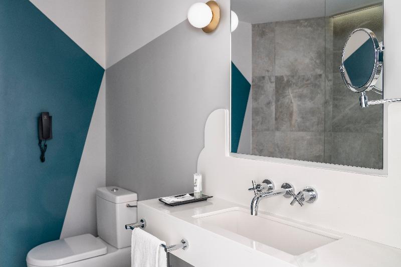 اتاق استاندارد یک نفره, Vincci Capitol