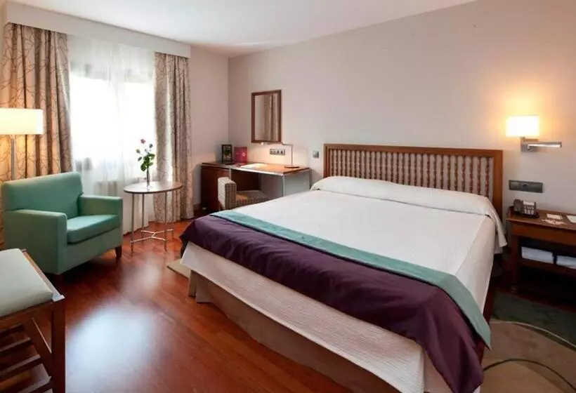 اتاق استاندارد, Parador de Villafranca del Bierzo