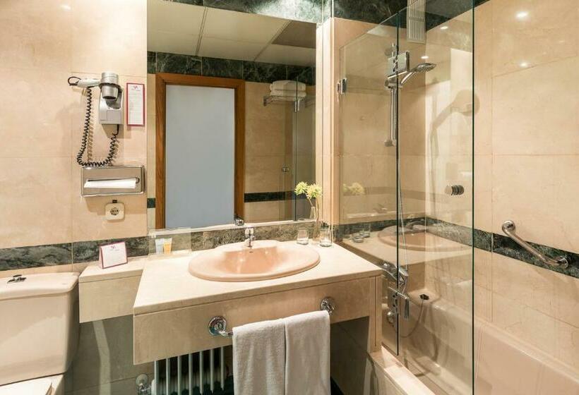 اتاق استاندارد, Rafaelhoteles Piramides