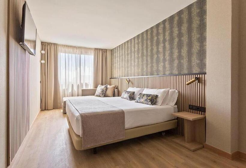 اتاق سوپریور سه تخته, Rafaelhoteles Piramides
