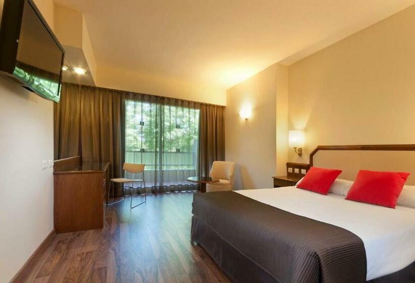 اتاق استاندارد, Senator Barajas