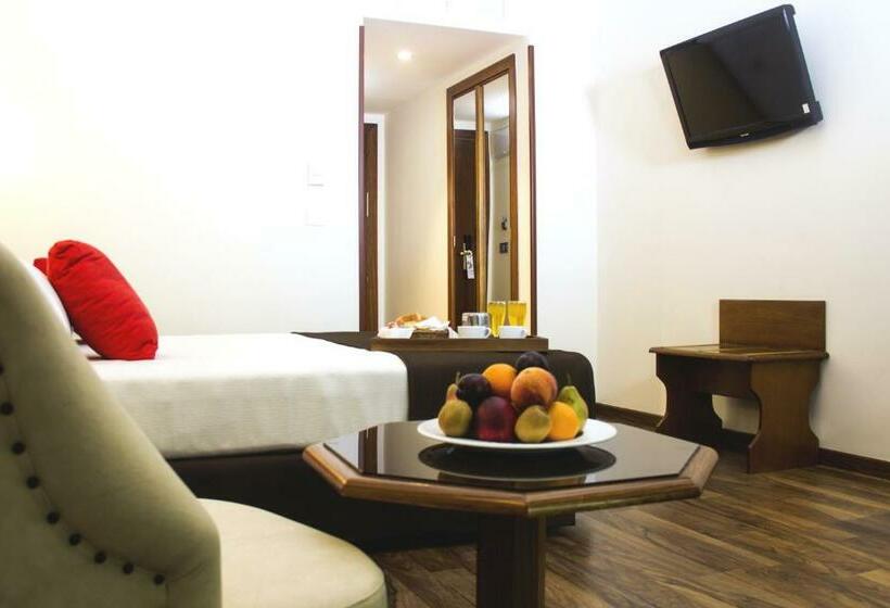 اتاق استاندارد, Senator Barajas