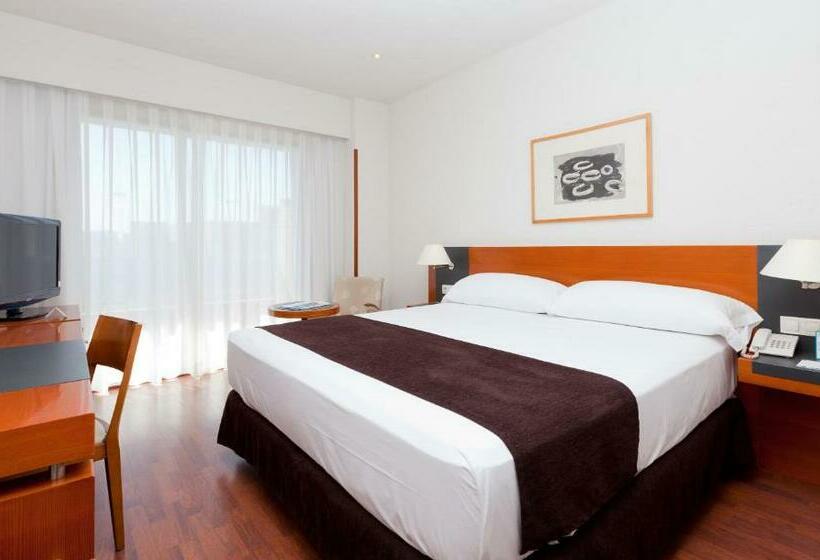 اتاق استاندارد, Senator Barajas