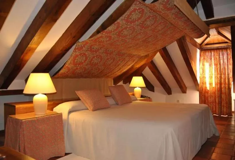 山の見えるジュニアスイート, El Hotel De La Villa