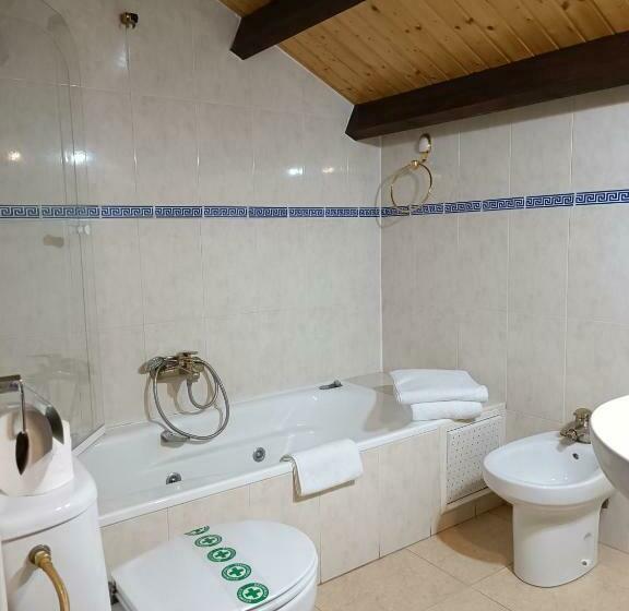 חדר סטנדרט לשלושה, Hosteria Real De Zamora