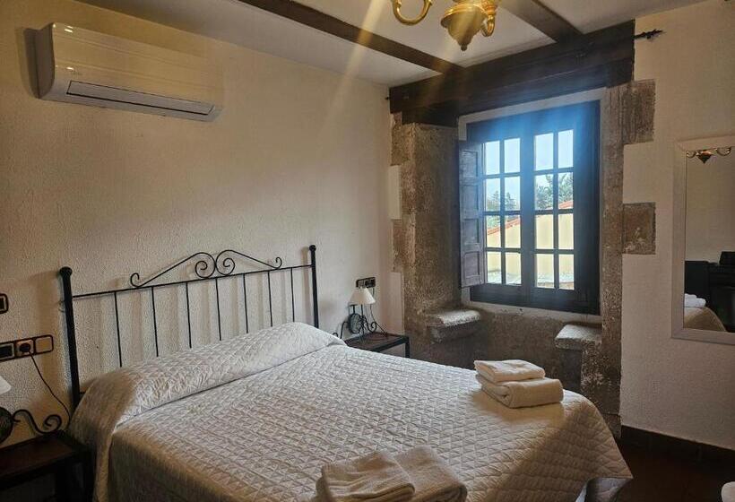 اتاق استاندارد سه نفره, Hosteria Real De Zamora