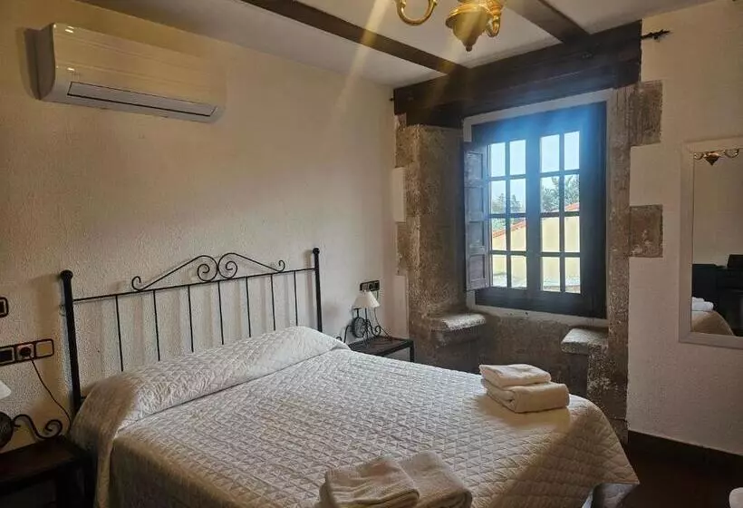 اتاق استاندارد سه نفره, Hosteria Real De Zamora