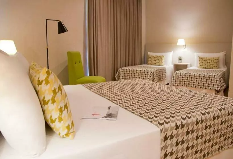 اتاق خانوادگی, ALEGRIA Plaza Paris & Spa 4*SUP