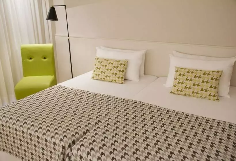 سوییت جونیور, ALEGRIA Plaza Paris & Spa 4*SUP