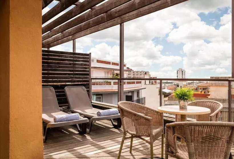 سوییت جونیور, ALEGRIA Plaza Paris & Spa 4*SUP