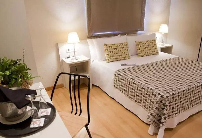 اتاق استاندارد, ALEGRIA Plaza Paris & Spa 4*SUP