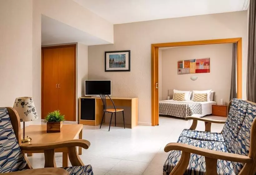 سوییت جونیور, ALEGRIA Plaza Paris & Spa 4*SUP
