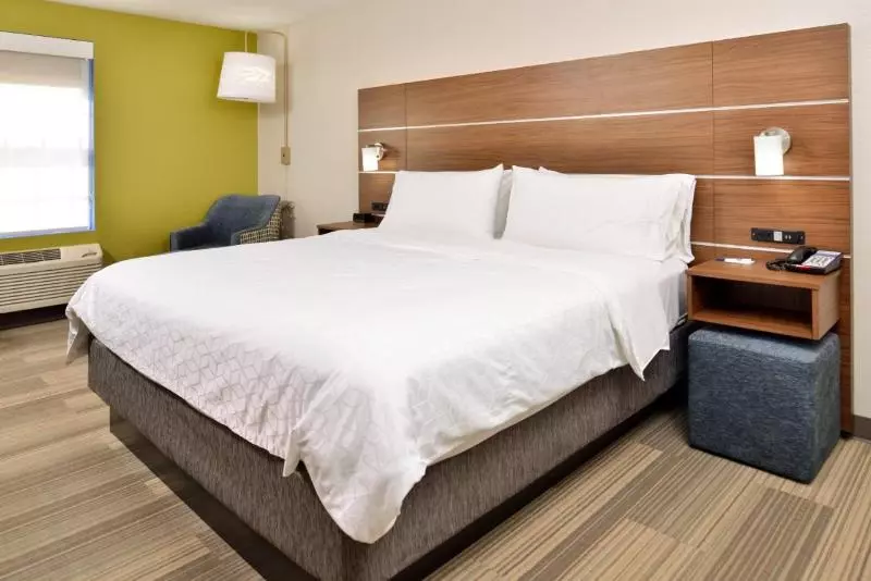اتاق استاندارد سه نفره, ALEGRIA Plaza Paris & Spa 4*SUP