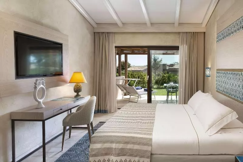 اتاق استاندارد سه نفره, ALEGRIA Plaza Paris & Spa 4*SUP