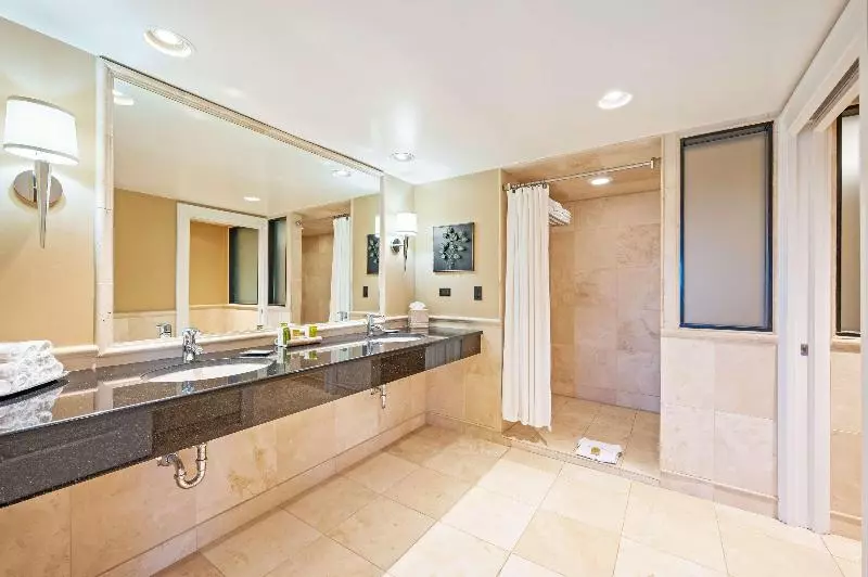 اتاق استاندارد با چشم‌انداز استخر, ALEGRIA Plaza Paris & Spa 4*SUP