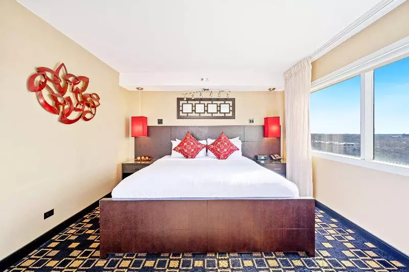 اتاق استاندارد با چشم‌انداز استخر, ALEGRIA Plaza Paris & Spa 4*SUP