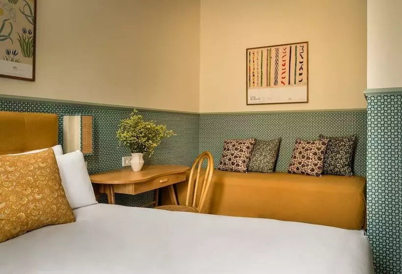 Superior Room with Terrace, Bypillow Abril