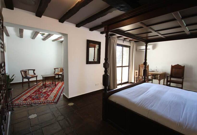 غرفة قياسية, Castillo De Monda