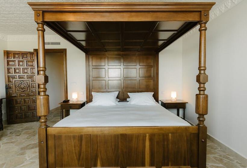 غرفة سوبيريور, Castillo De Monda