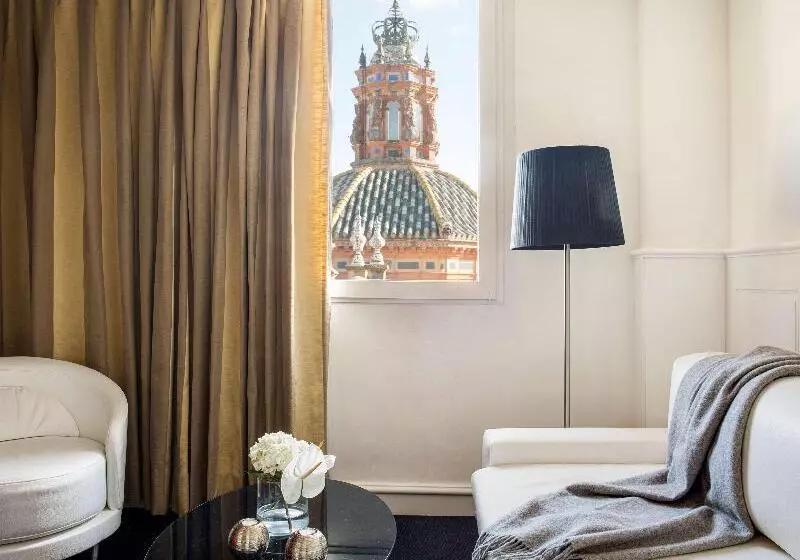 سوییت, Colón Gran Meliá The Leading Hotels Of The World