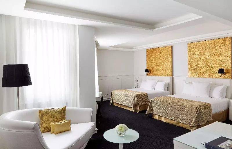 اتاق خانوادگی, Colón Gran Meliá The Leading Hotels Of The World