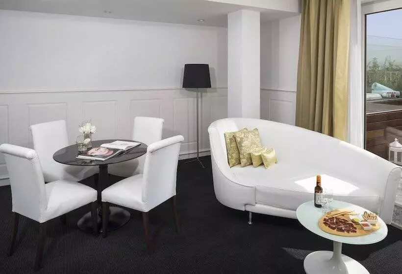 سوئیت پنت هاوس, Colón Gran Meliá The Leading Hotels Of The World