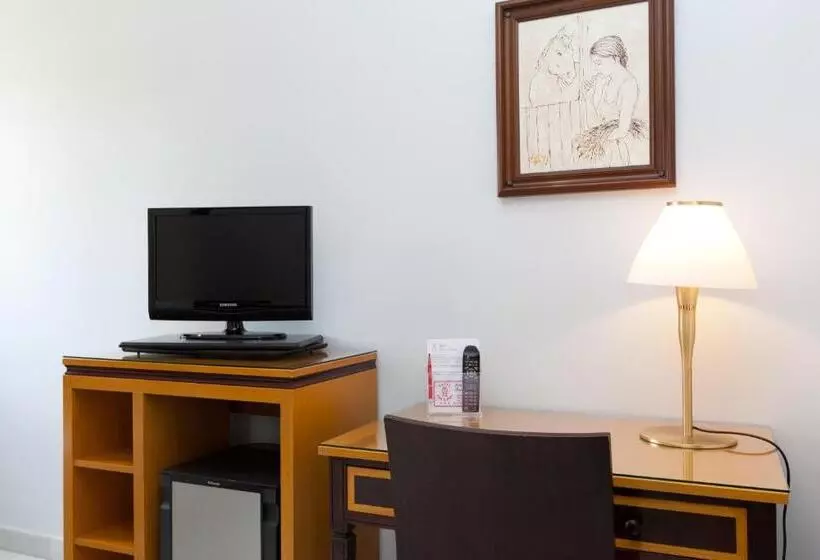 Habitación Estándar Individual, Don Curro