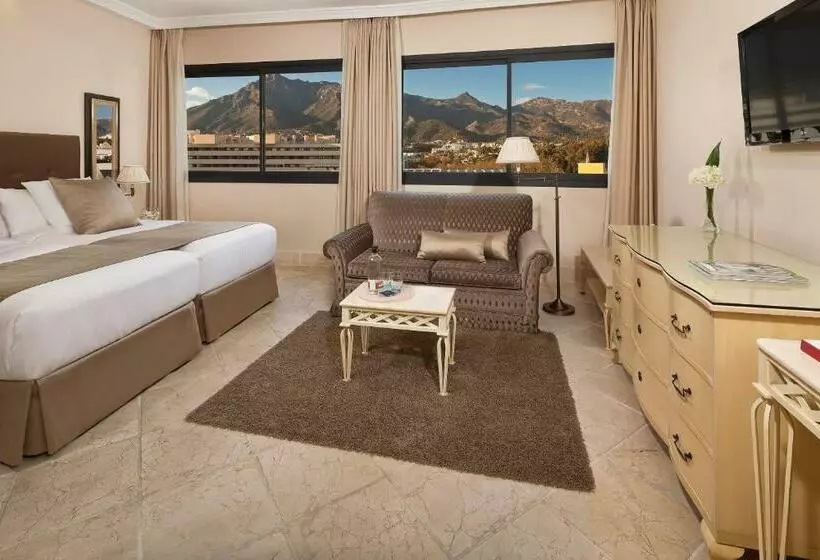 اتاق استاندارد با چشم‌انداز کوهستان, Don Pepe Gran Melia