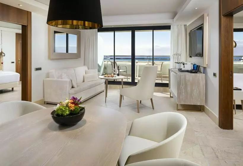 سوئیت پرزیدنت, Don Pepe Gran Melia