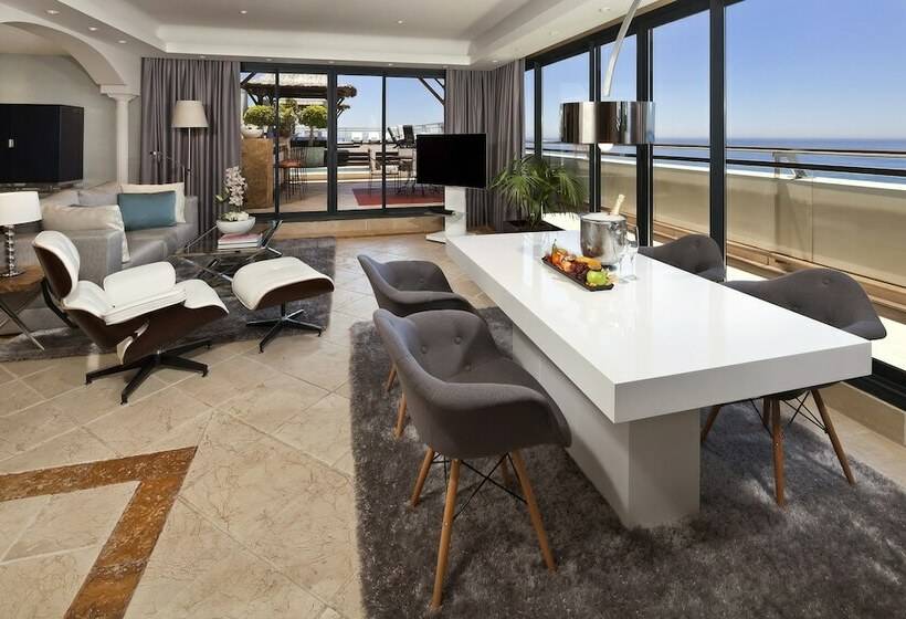 펜트하우스 스위트, Don Pepe Gran Melia