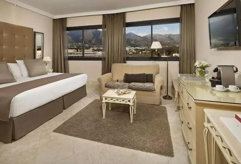 اتاق با نمای کوهستان کلاسیک, Don Pepe Gran Melia