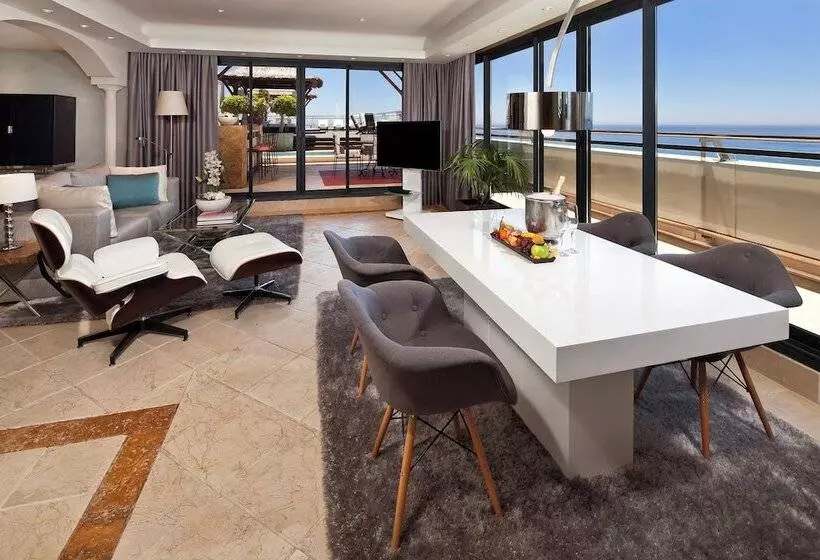 سوئیت پنت هاوس, Don Pepe Gran Melia