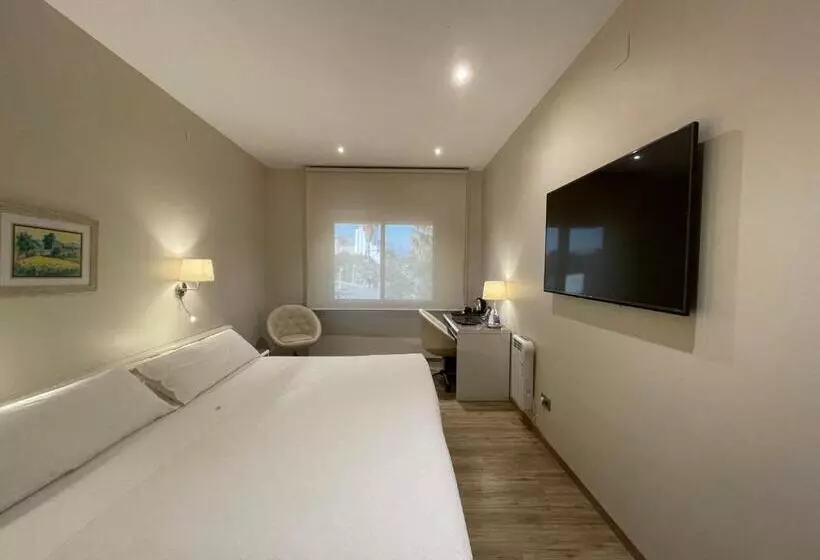 Chambre Standard, Felix