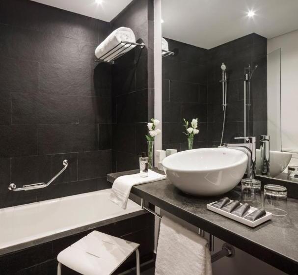 اتاق سوپریور, Fernando Iii