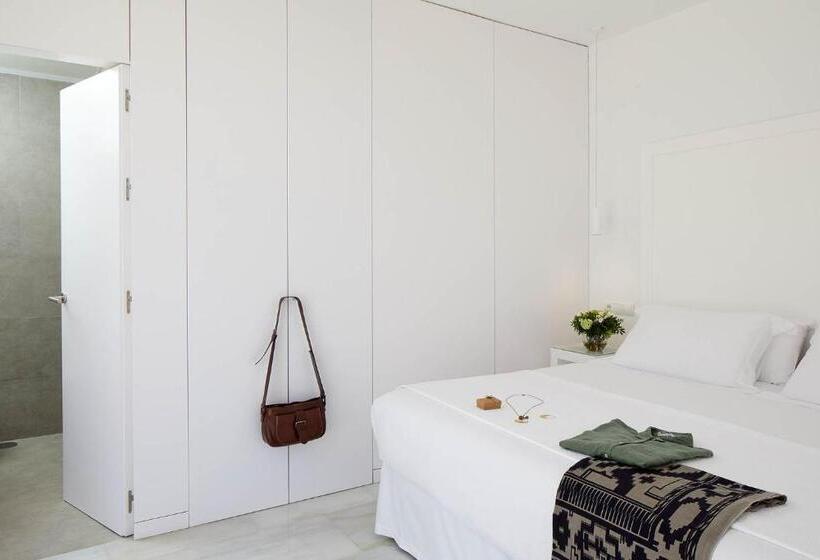 1 Bedroom Penthouse Apartment, Fernando Iii
