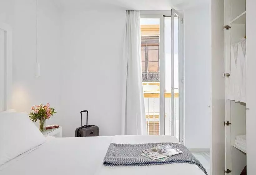 1 Bedroom Penthouse Apartment, Fernando Iii