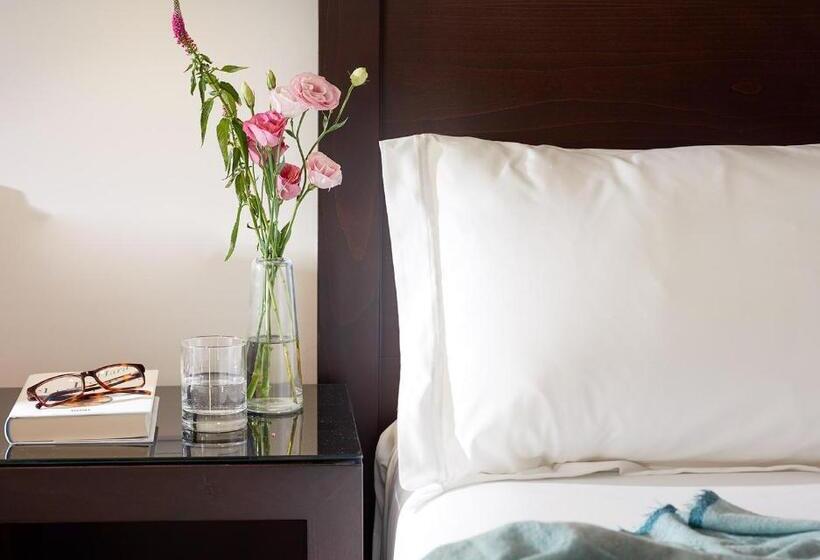 اتاق استاندارد, Fernando Iii