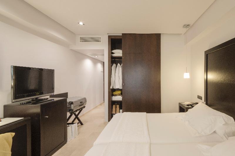 اتاق استاندارد, Fernando Iii