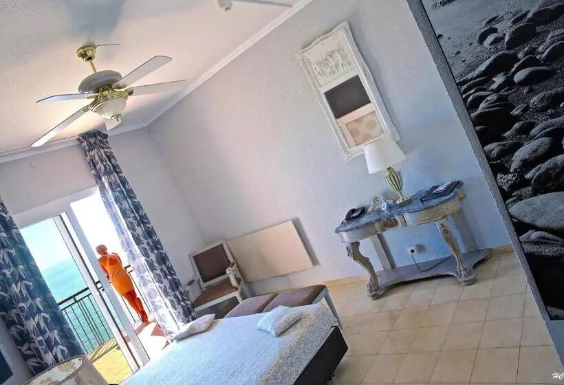 Prestige Kamer met uitzicht op zee, Grifeu
