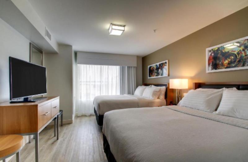 غرفة عائلية, Horizonte