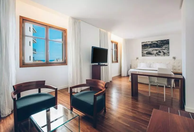 سوییت جونیور, Iberostar Heritage Grand Mencey