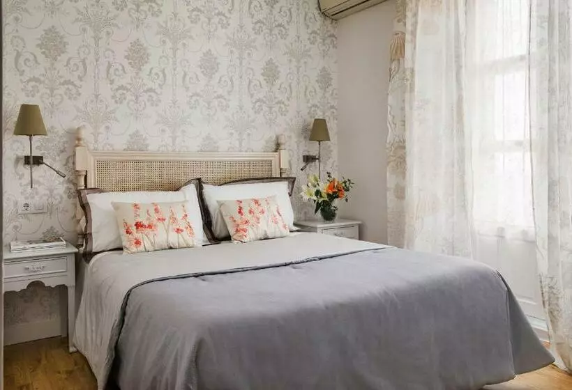 اتاق استاندارد یک نفره, Infanta Isabel By Recordis Hotels