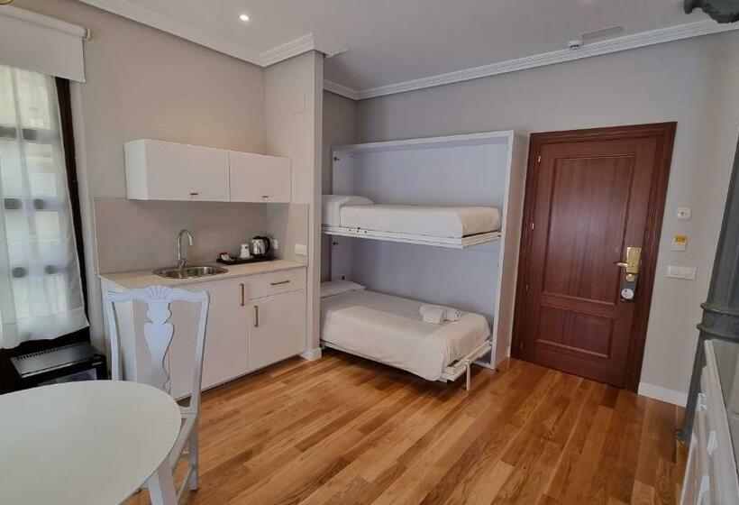 家庭间, Infanta Isabel By Recordis Hotels