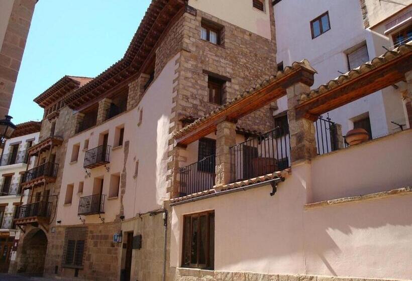 标准三人间, Jaime I