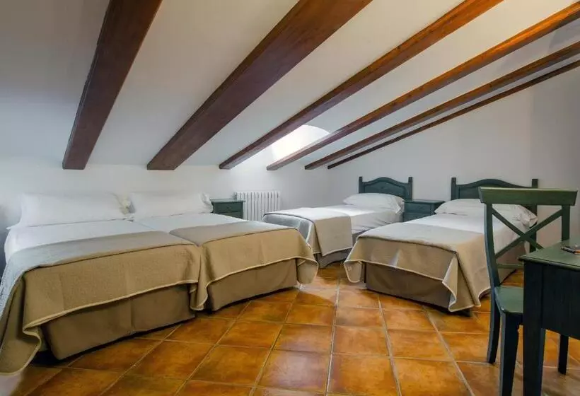 4 Bett Standardzimmer, Jaime I