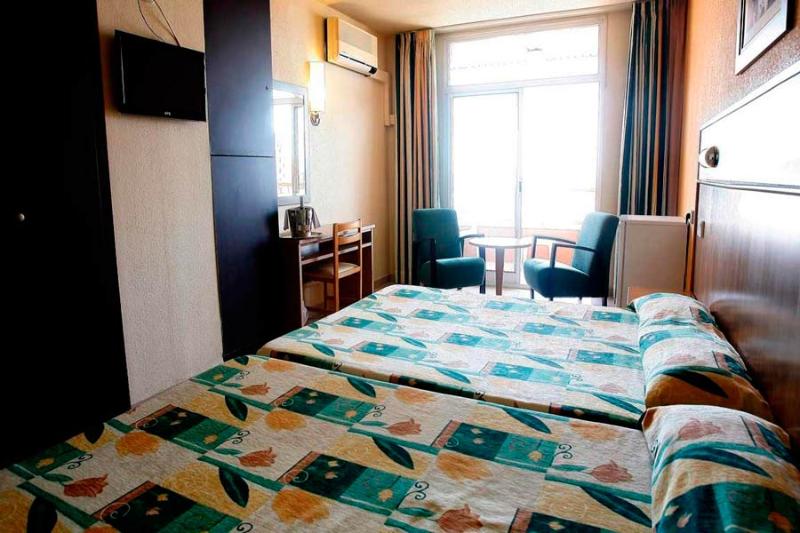 标准间, La Rápita