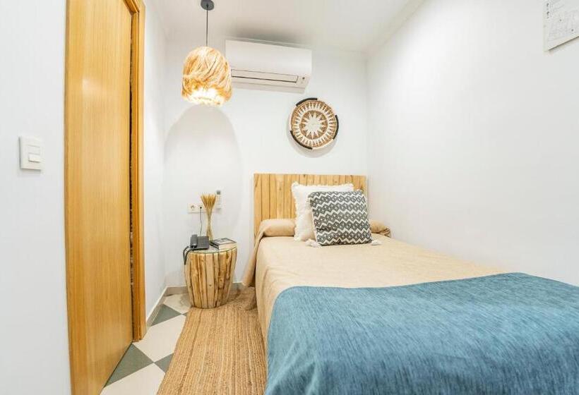 Habitación Estándar Individual, Las Americas