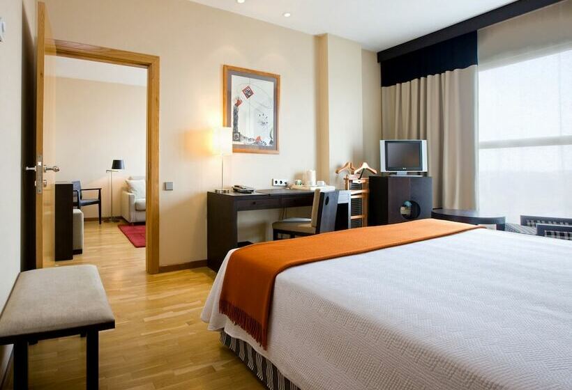 غرفة سوبيريور, NH Valencia Center