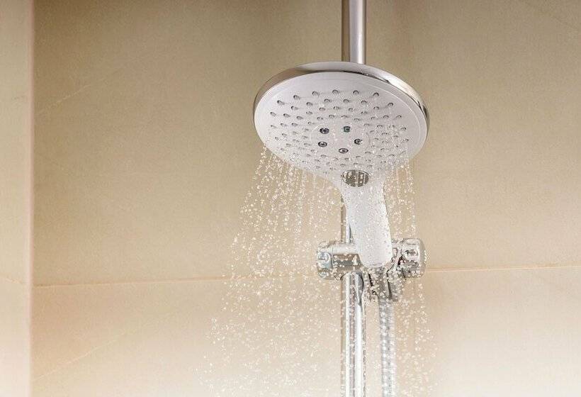 غرفة سوبيريور, NH Valencia Center